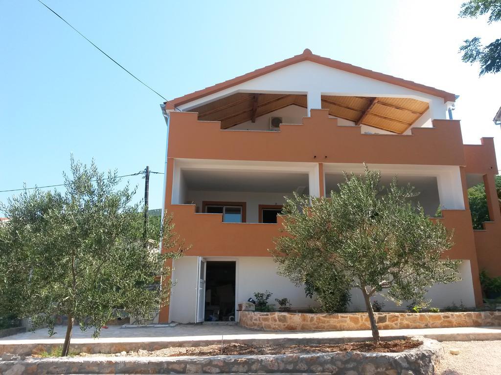 Apartments 4M Gornji Karin Exterior foto